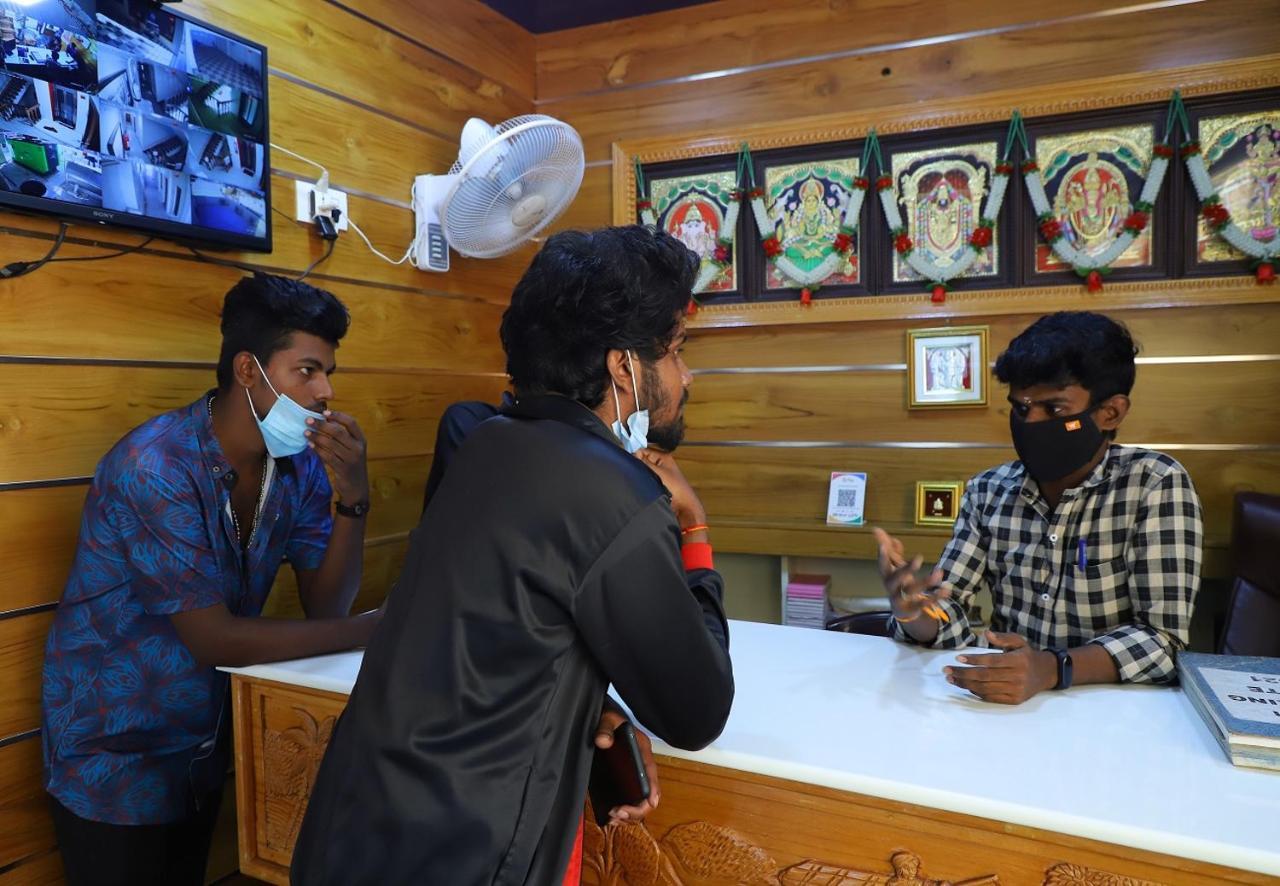 Anandha Grand Lodge Tiruchchendur Ngoại thất bức ảnh