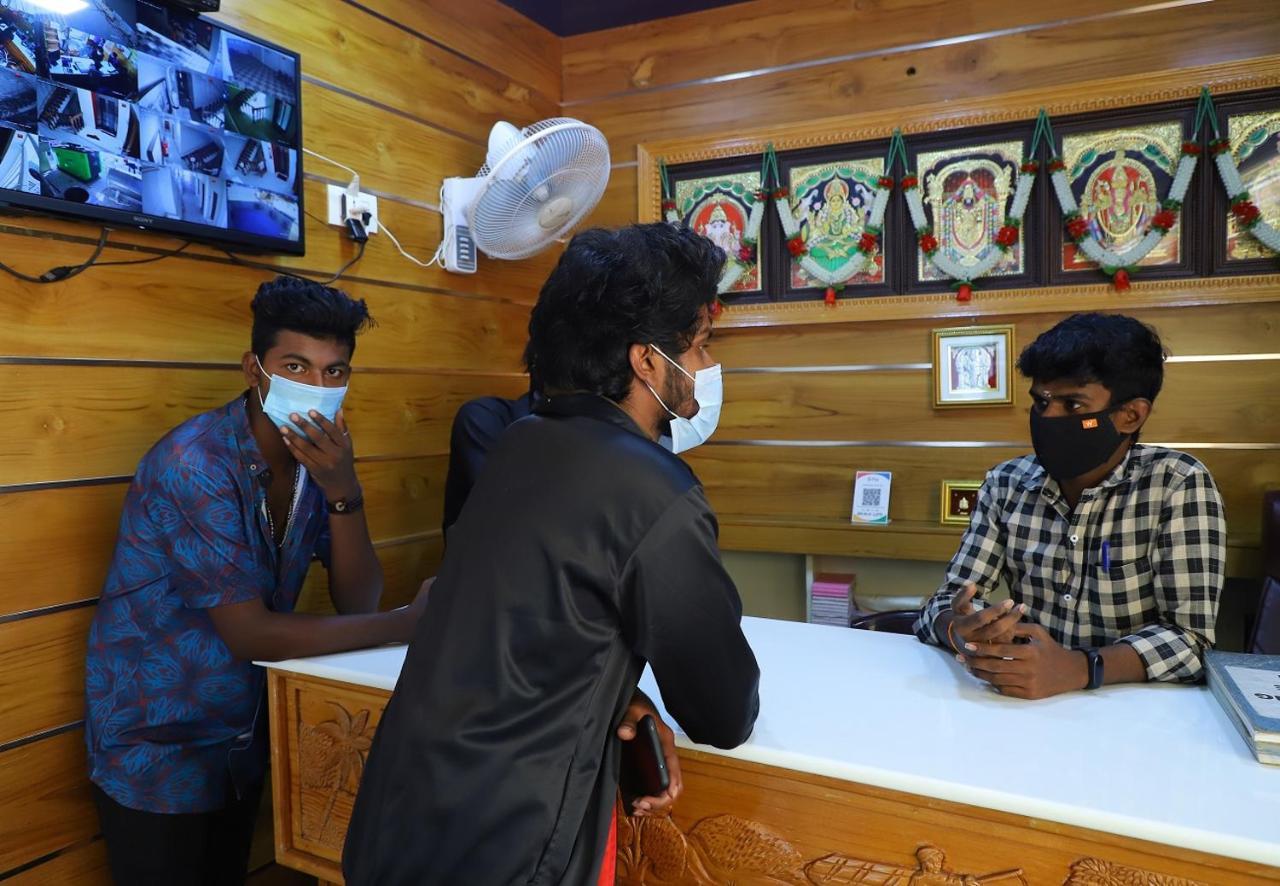 Anandha Grand Lodge Tiruchchendur Ngoại thất bức ảnh